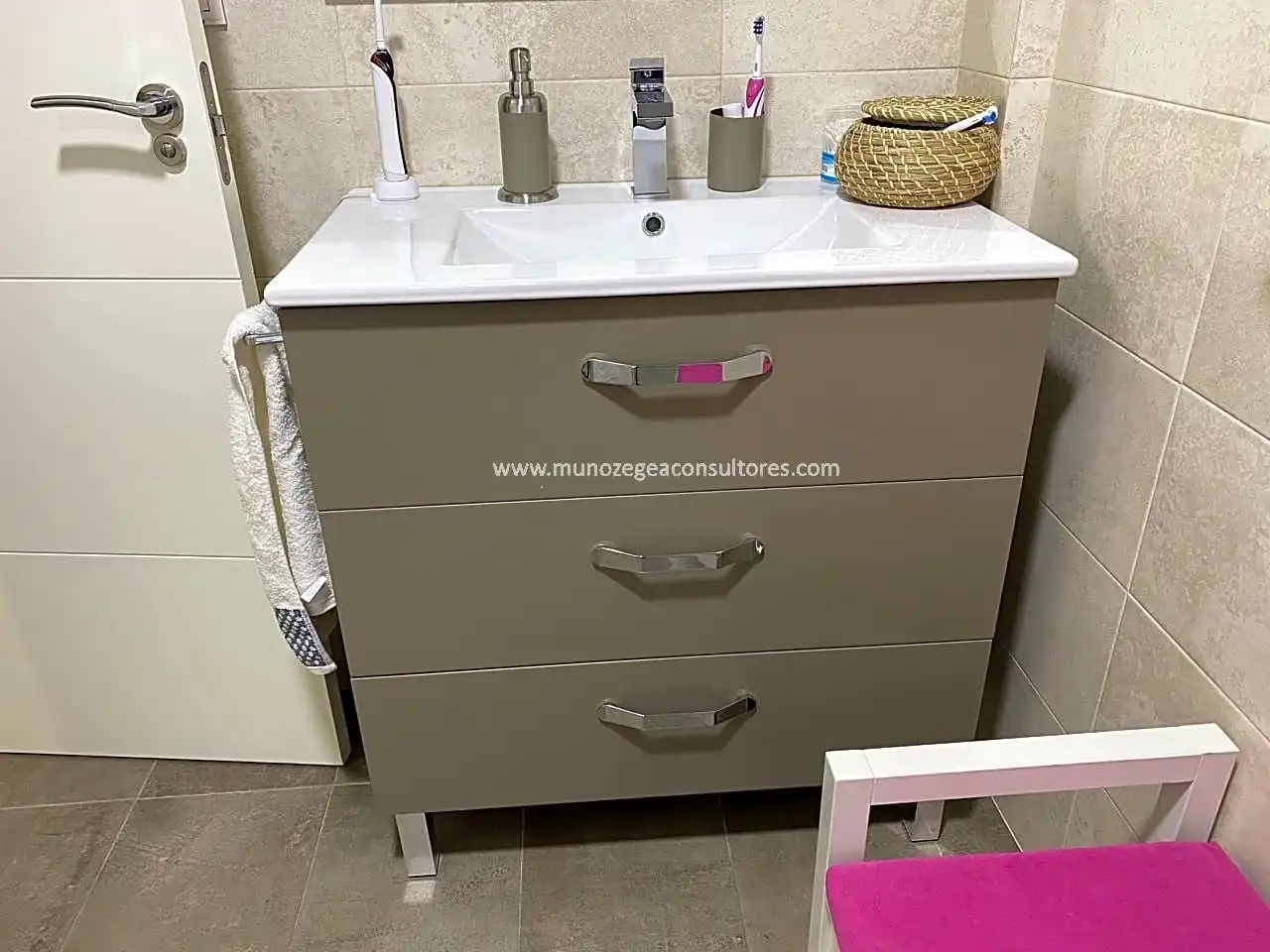 Baño de Piso en venta en Lucena con Aire acondicionado