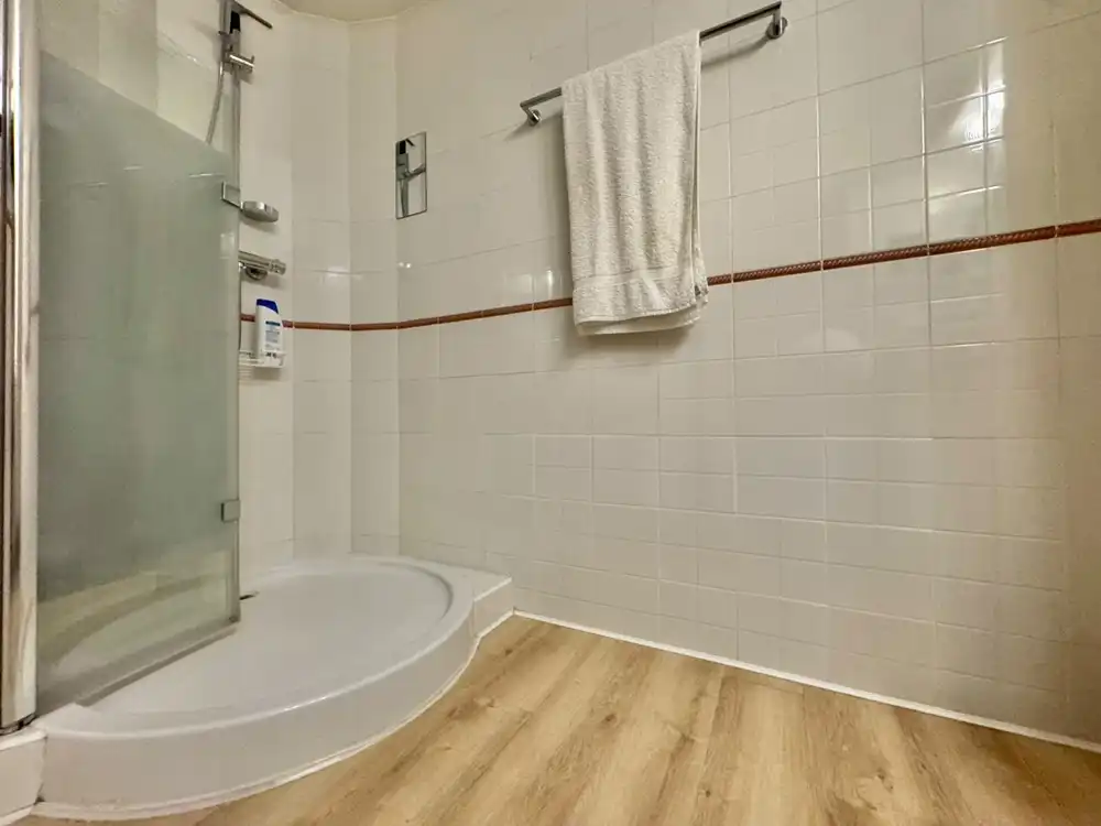 Apartamento con piscina en venta en Punta Prima, imagen 28