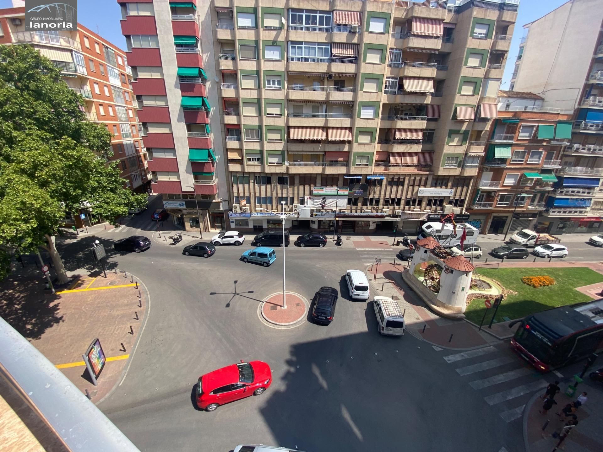 Exterior view of Flat to rent in  Albacete Capital  with Heating and Balcony