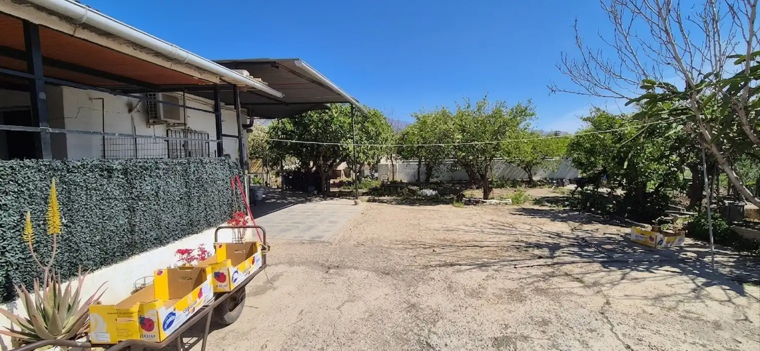 Finca rústica en venda en Benahadux