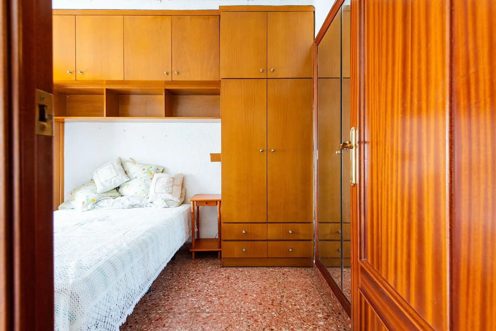 Schlafzimmer von Wohnung zum Verkauf in Valencia mit Balkon