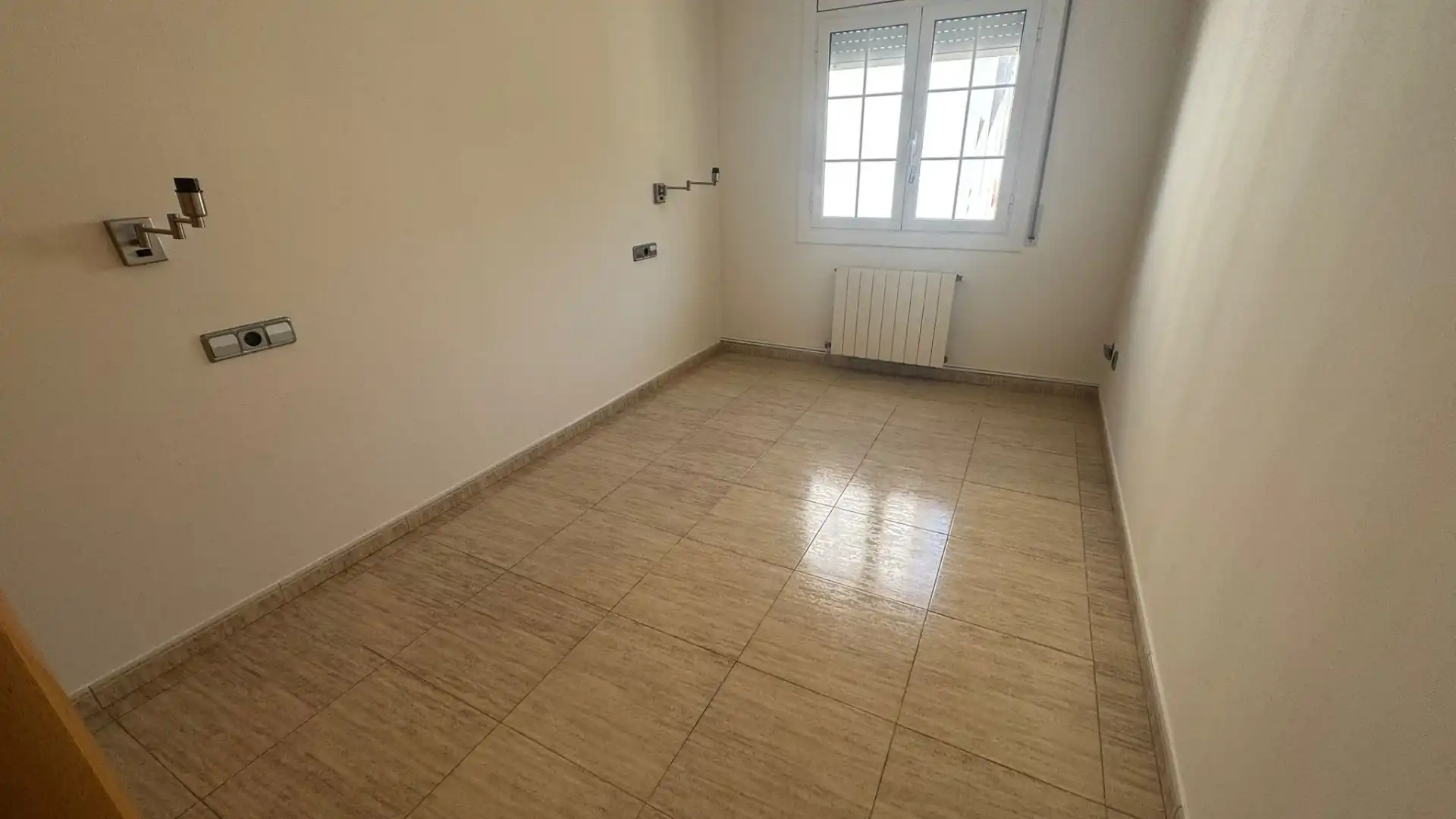 Dormitori de Pis en venda en Calafell amb Aire condicionat, Terrassa i Balcó