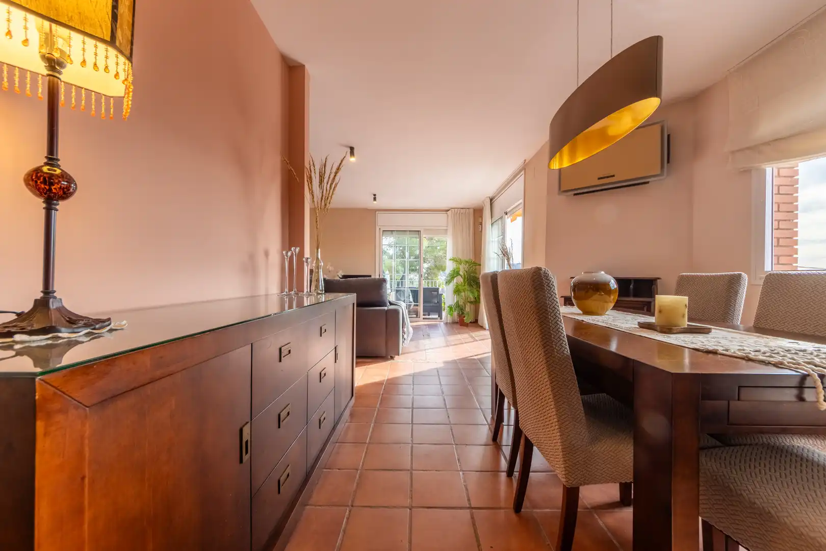 Chalet con terraza en venta en Carrer dels Pirineus, imagen 10