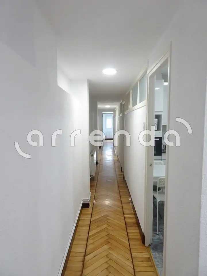 Piso de alquiler en Santander con Calefacción y Amueblado