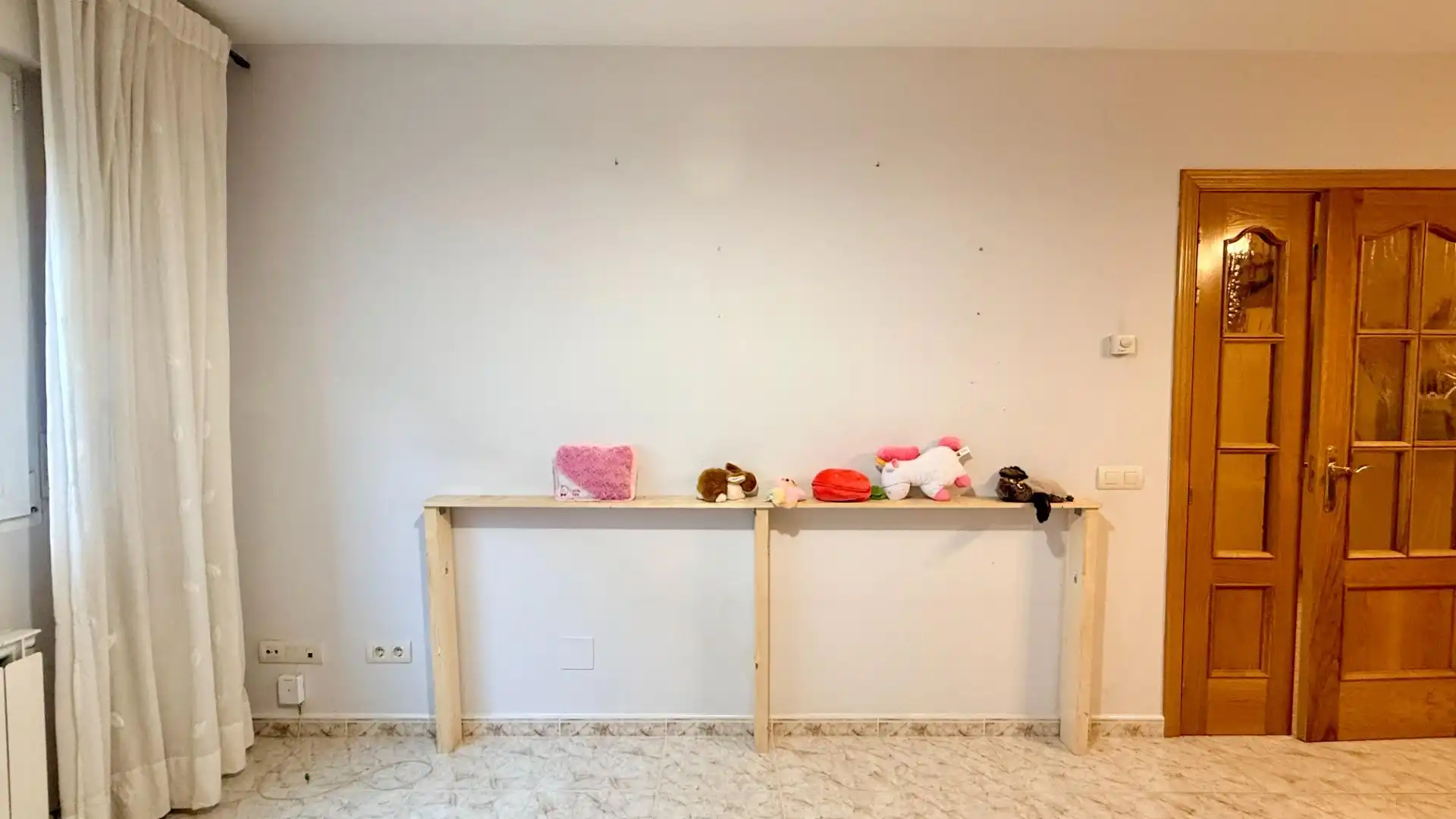 Schlafzimmer von Einfamilien-Reihenhaus zum Verkauf in Cuéllar mit Heizung, Privatgarten und Abstellraum