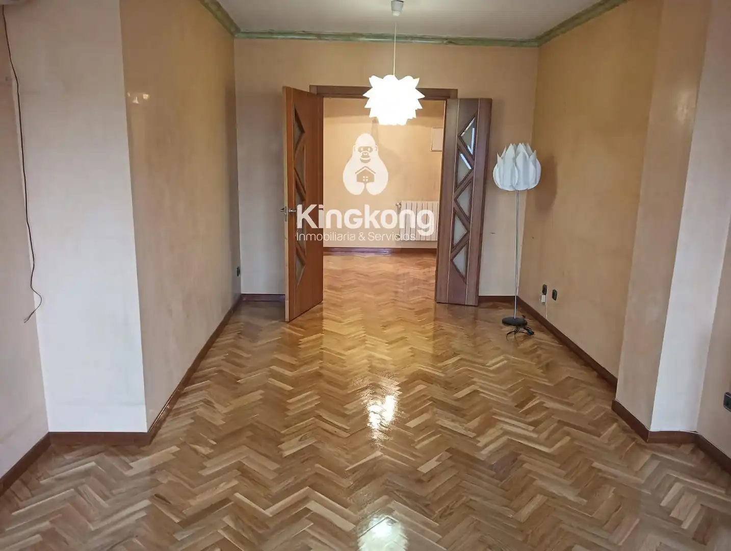 Living room of Flat for sale in Madrid  with Air Conditioner, Heating and Swimming Pool