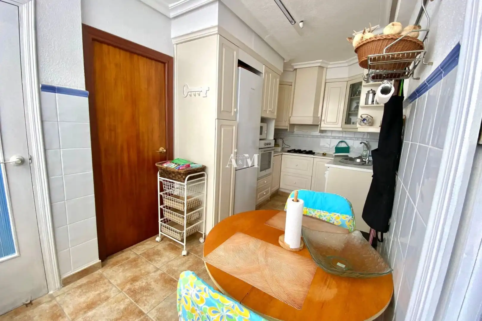 Kitchen of Apartments for rent in Torrevieja  with Terrace, Furnished and Oven