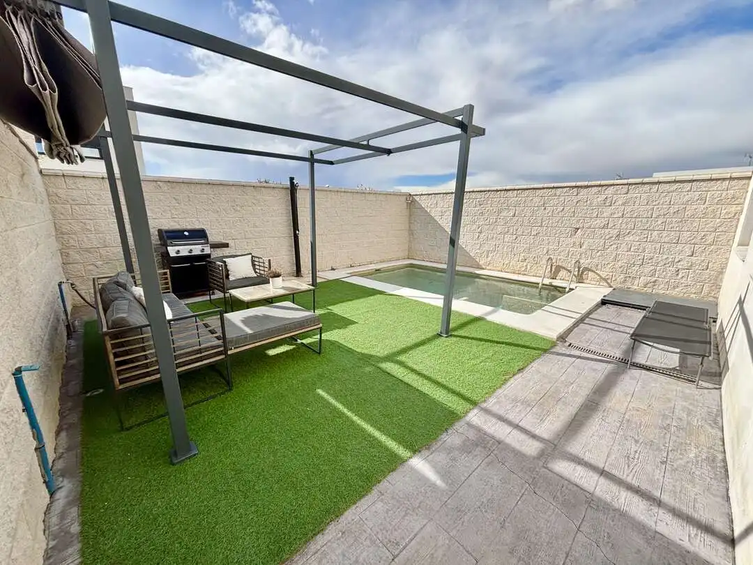 Terraza de Casa adosada en venta en Olías del Rey con Aire acondicionado, Calefacción y Piscina
