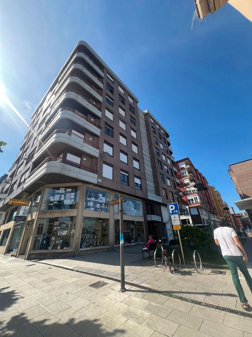 Exterior view of Flat for sale in Torrelavega   with Heating, Parquet flooring and Terrace