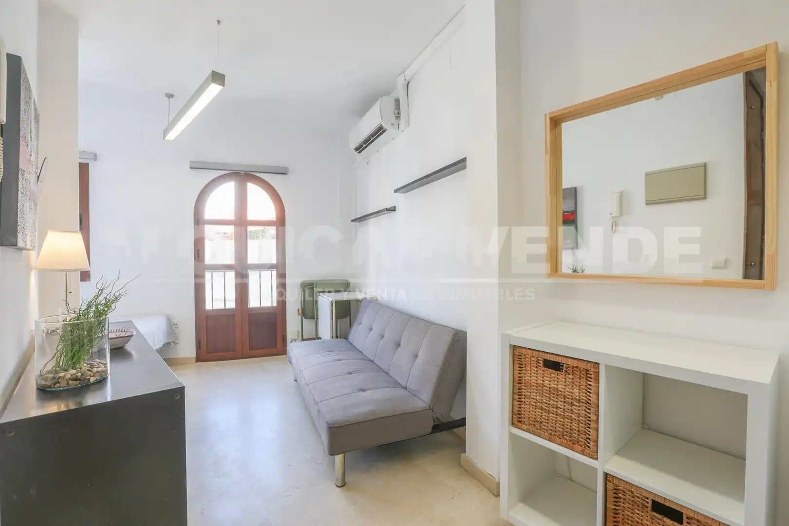 Sala de estar de Ático en venta en Sevilla con Aire acondicionado, Terraza y Amueblado