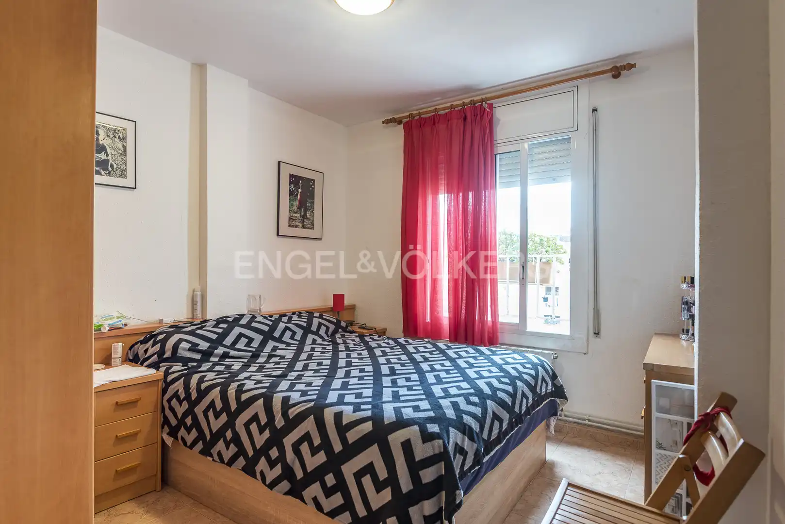 Habitación de Piso en venta en Barcelona con Aire acondicionado, Calefacción y Balcón