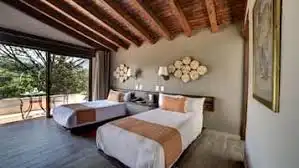 Habitación de Edificio en venta en Monda