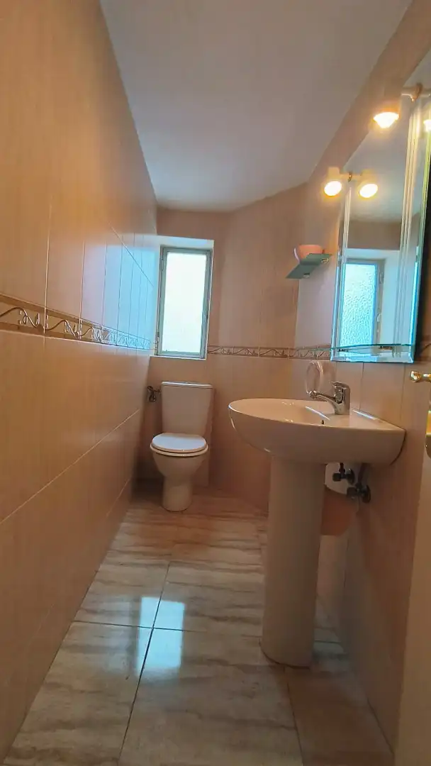Baño de Piso de alquiler en Alzira con Aire acondicionado y Horno