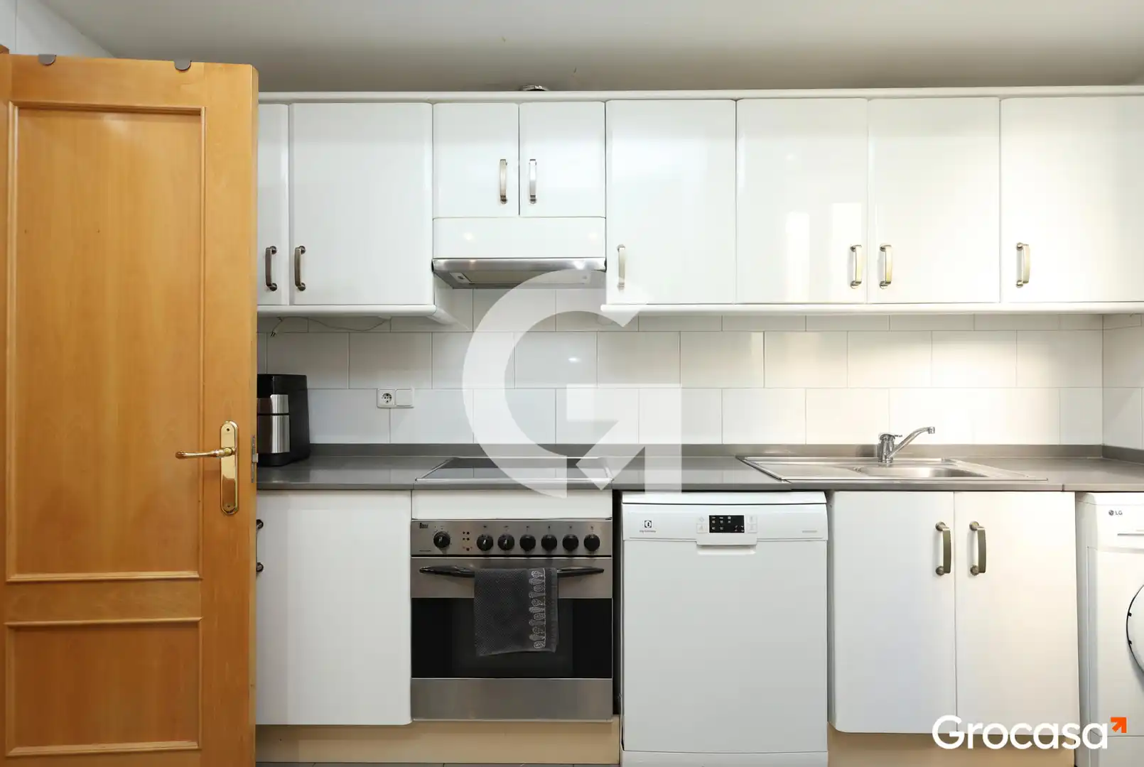 Cocina de Piso en venta en L'Hospitalet de Llobregat con Aire acondicionado, Calefacción y Horno