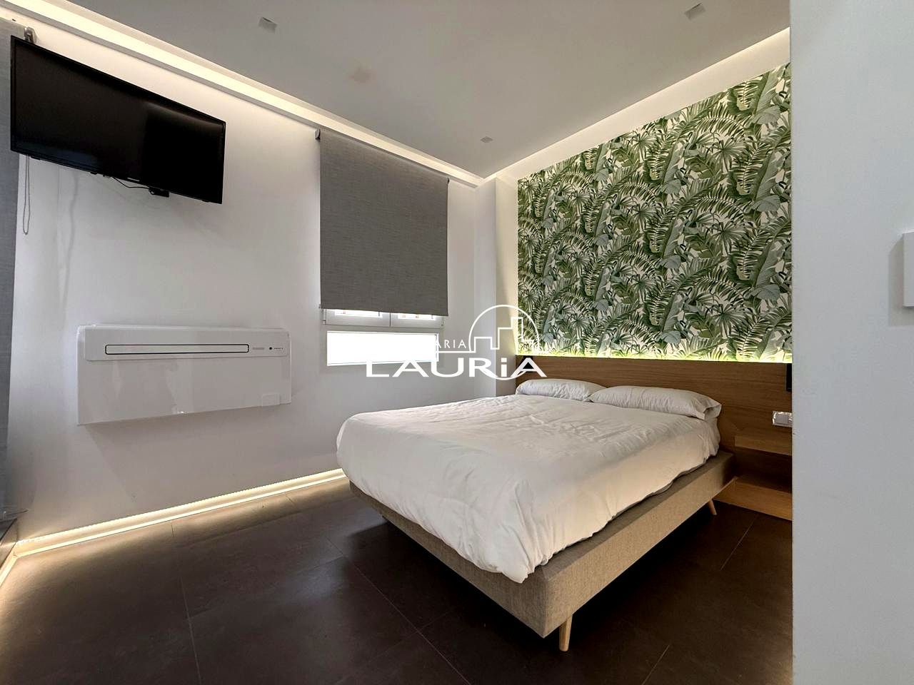 Bedroom of Flat for sale in  Valencia Capital  with Air Conditioner, Heating and Terrace
