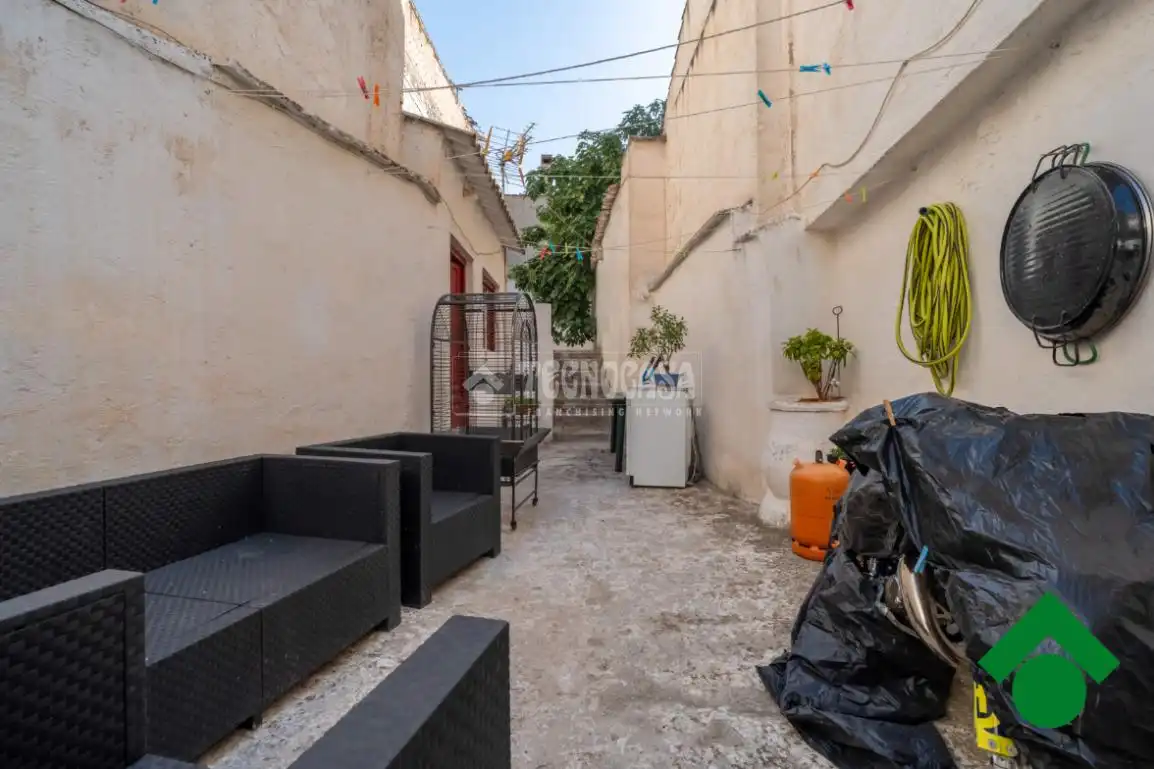 Terrace of Detached homes for sale in Pinos Puente