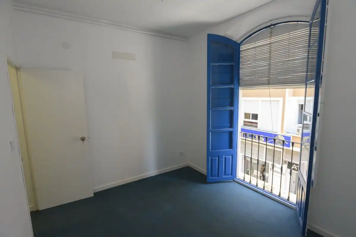 Dormitori de Local en venda en Badajoz