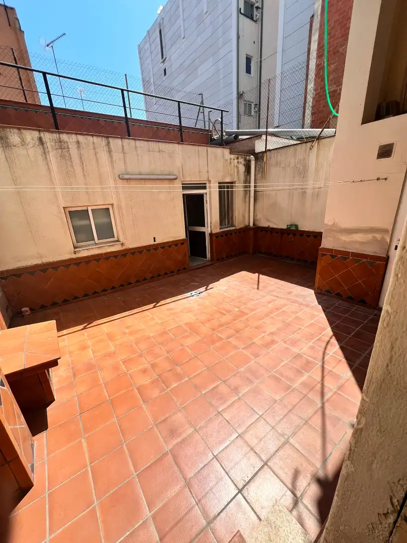 Local comercial en venda a Carrer de l'Escultor Salcillo, imagen 5