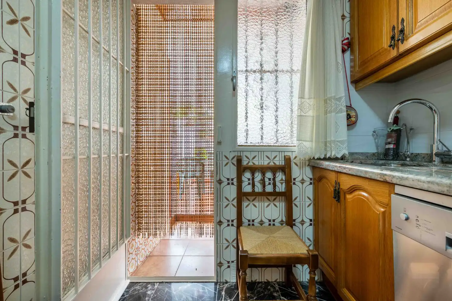 Küche von Wohnung zum Verkauf in Murcia mit Klimaanlage, Terrasse und Abstellraum
