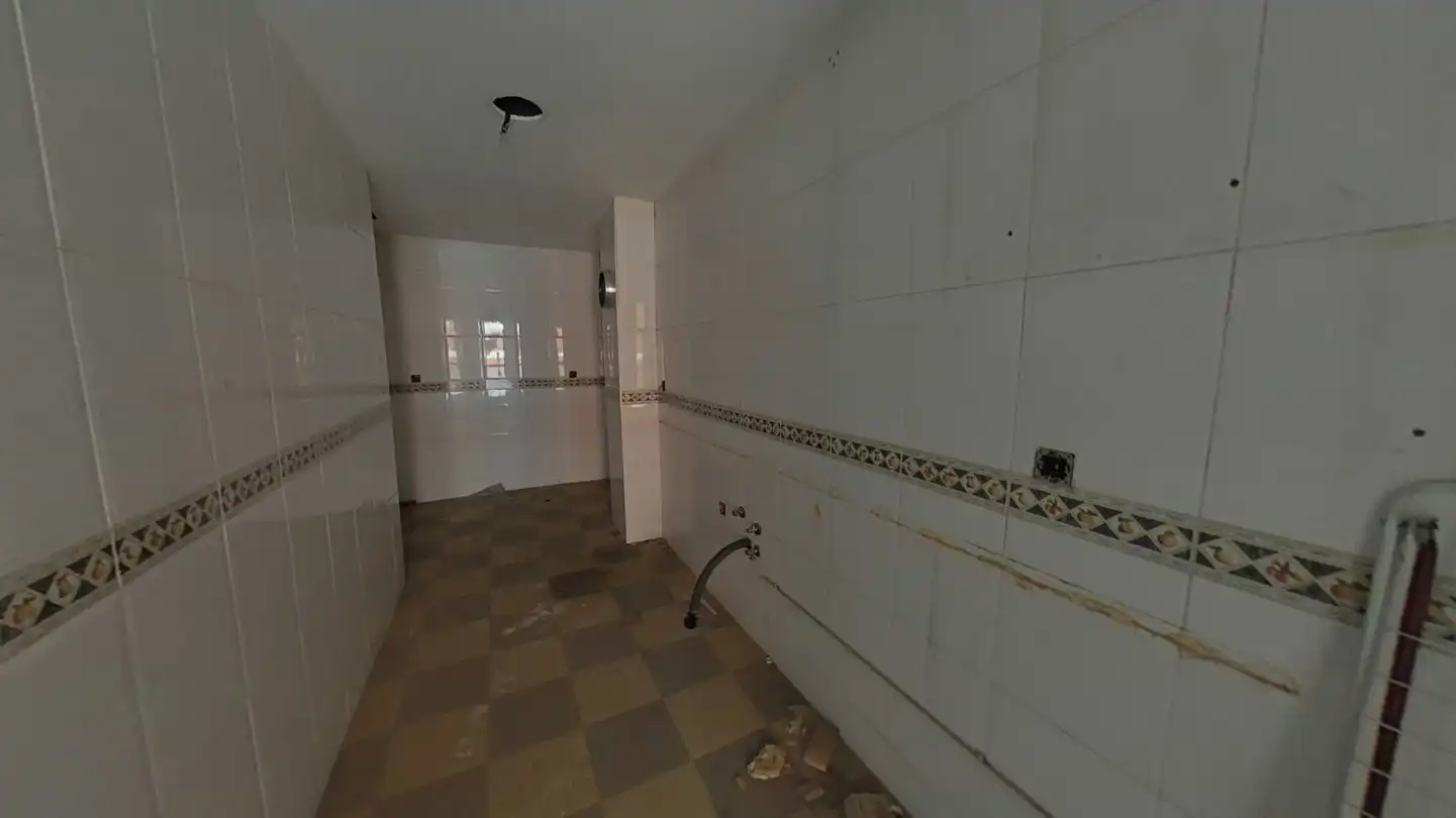 Bathroom of Flat for sale in Puertollano  with Swimming Pool