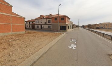 Terreny residencial en venda a Avenida AVDA DE LA MANCHA