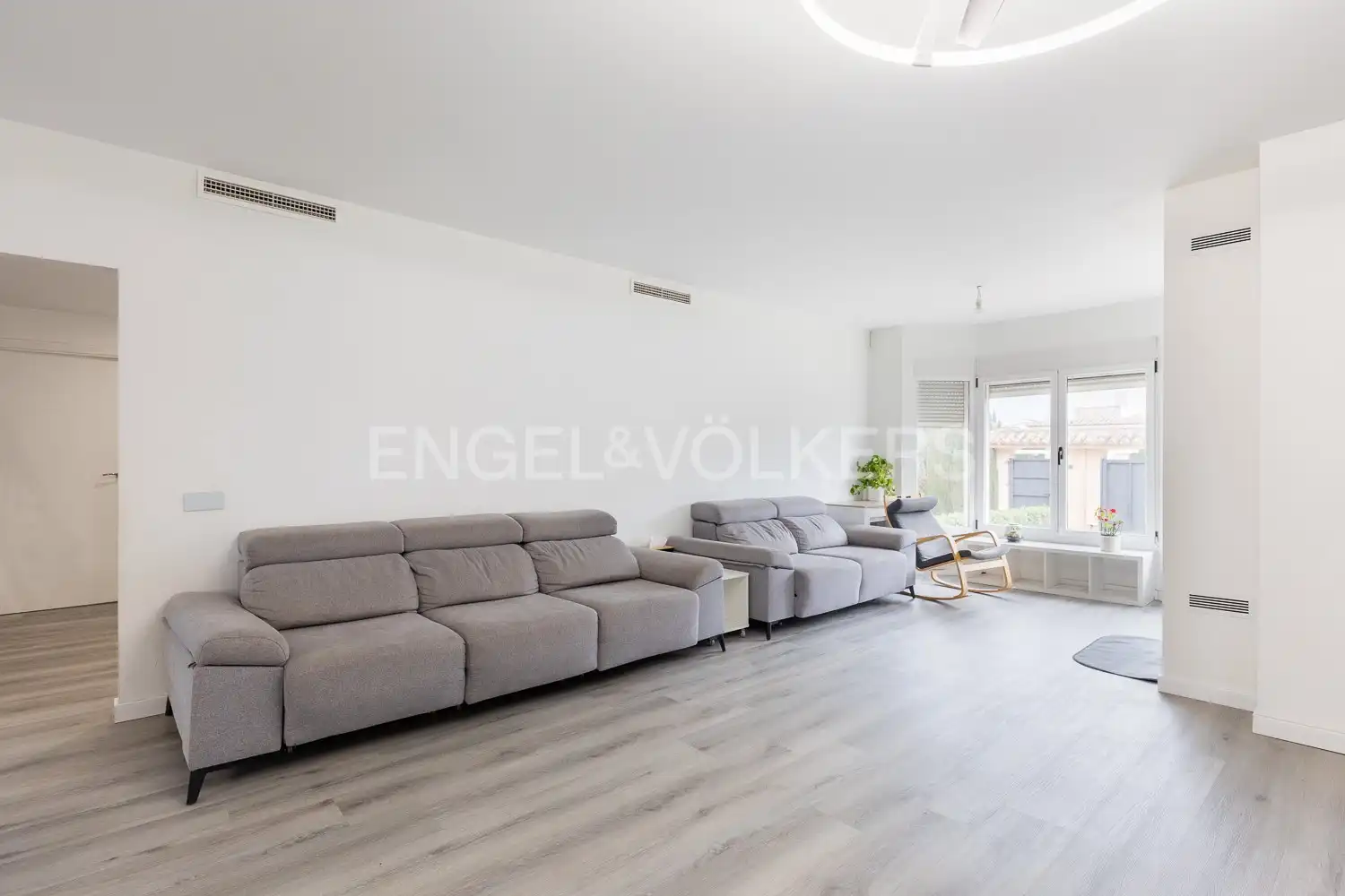 Living room of Houses for sale in L'Eliana  with Air Conditioner, Heating and Private garden