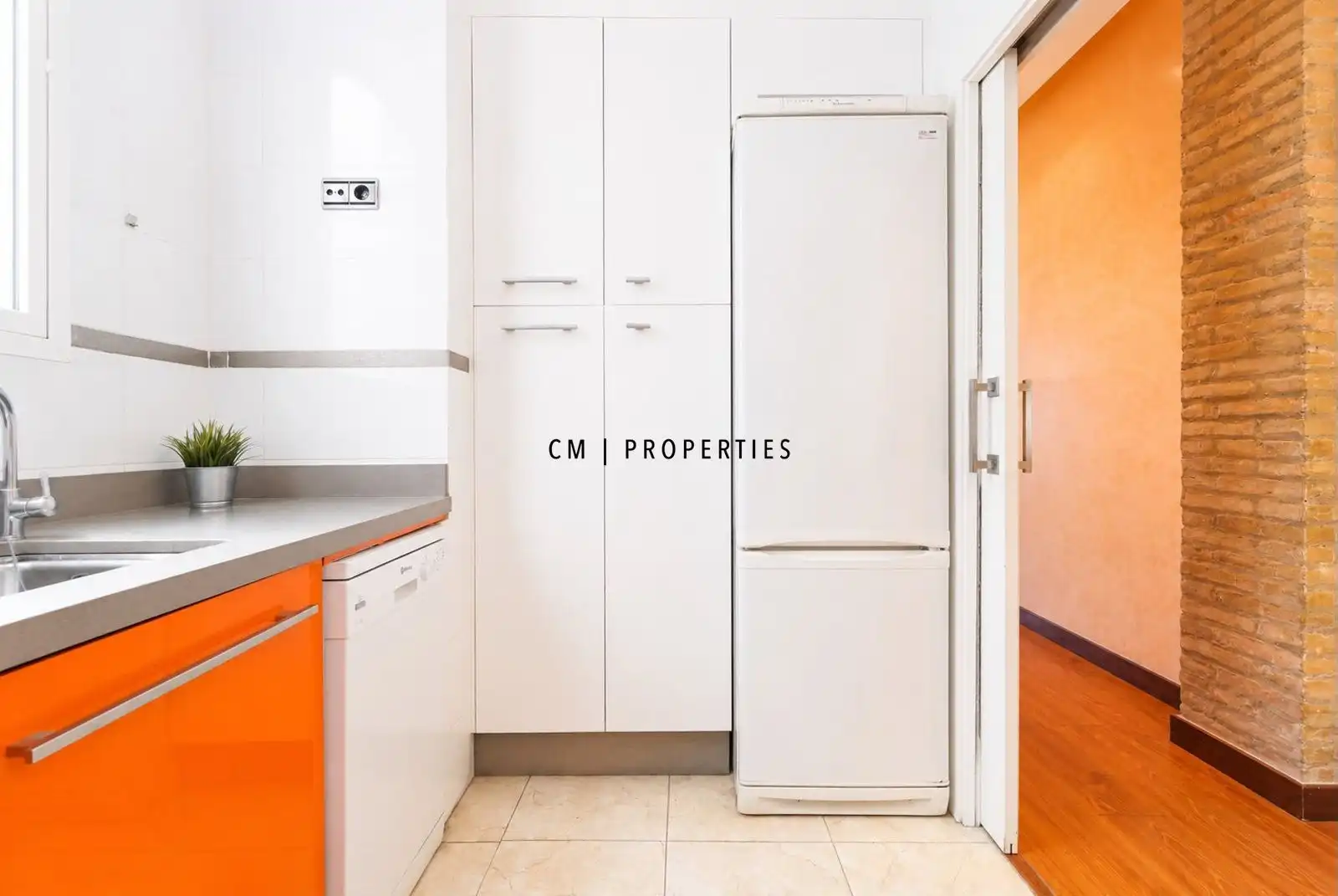 Cocina de Piso de alquiler en Valencia con Aire acondicionado, Calefacción y Parquet