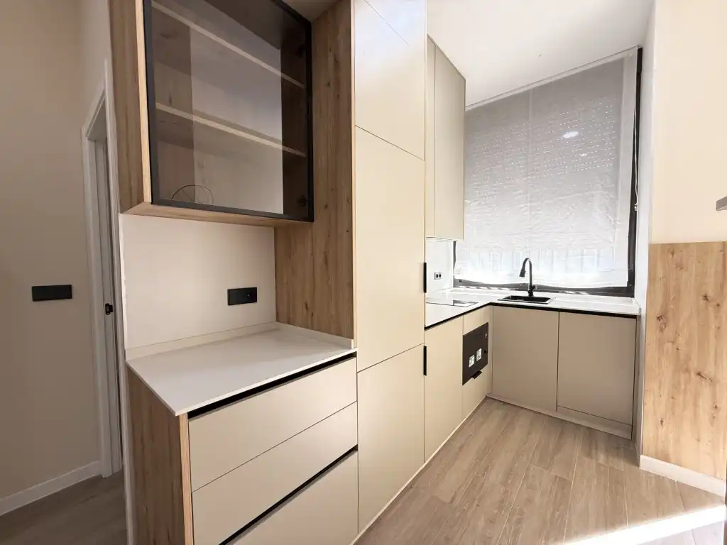 Wohnung zur Miete in Calle Manos Unidas, Arroyo del Moro - Noreña