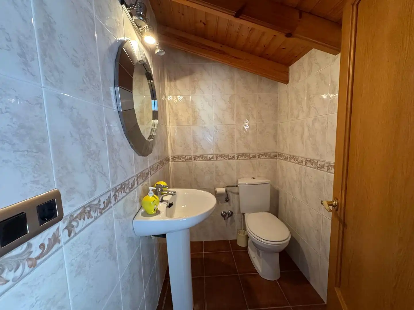 Badezimmer von Einfamilien-Reihenhaus zum Verkauf in Blanes