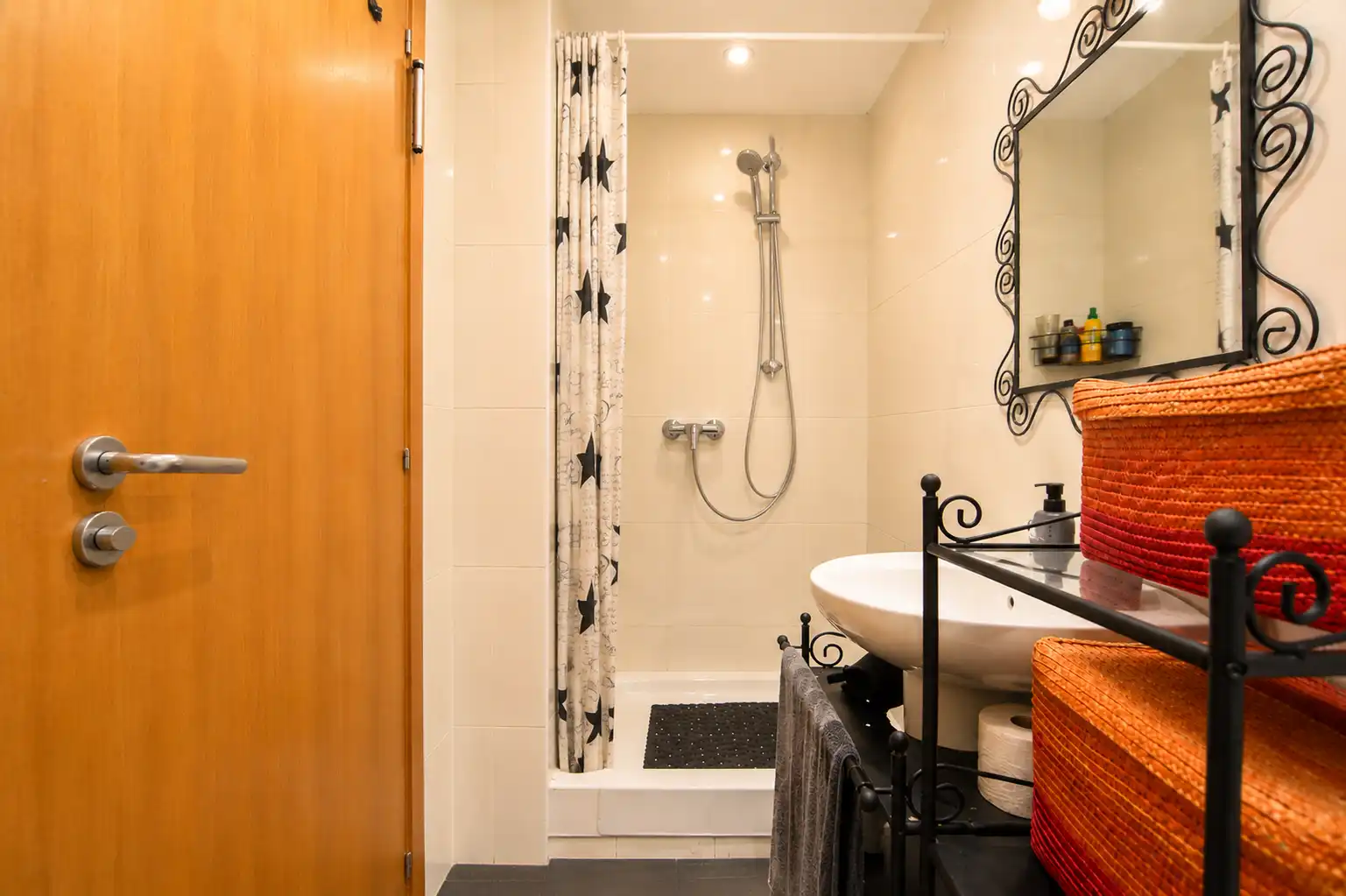 Baño de Piso en venta en Badalona con Aire acondicionado y Calefacción
