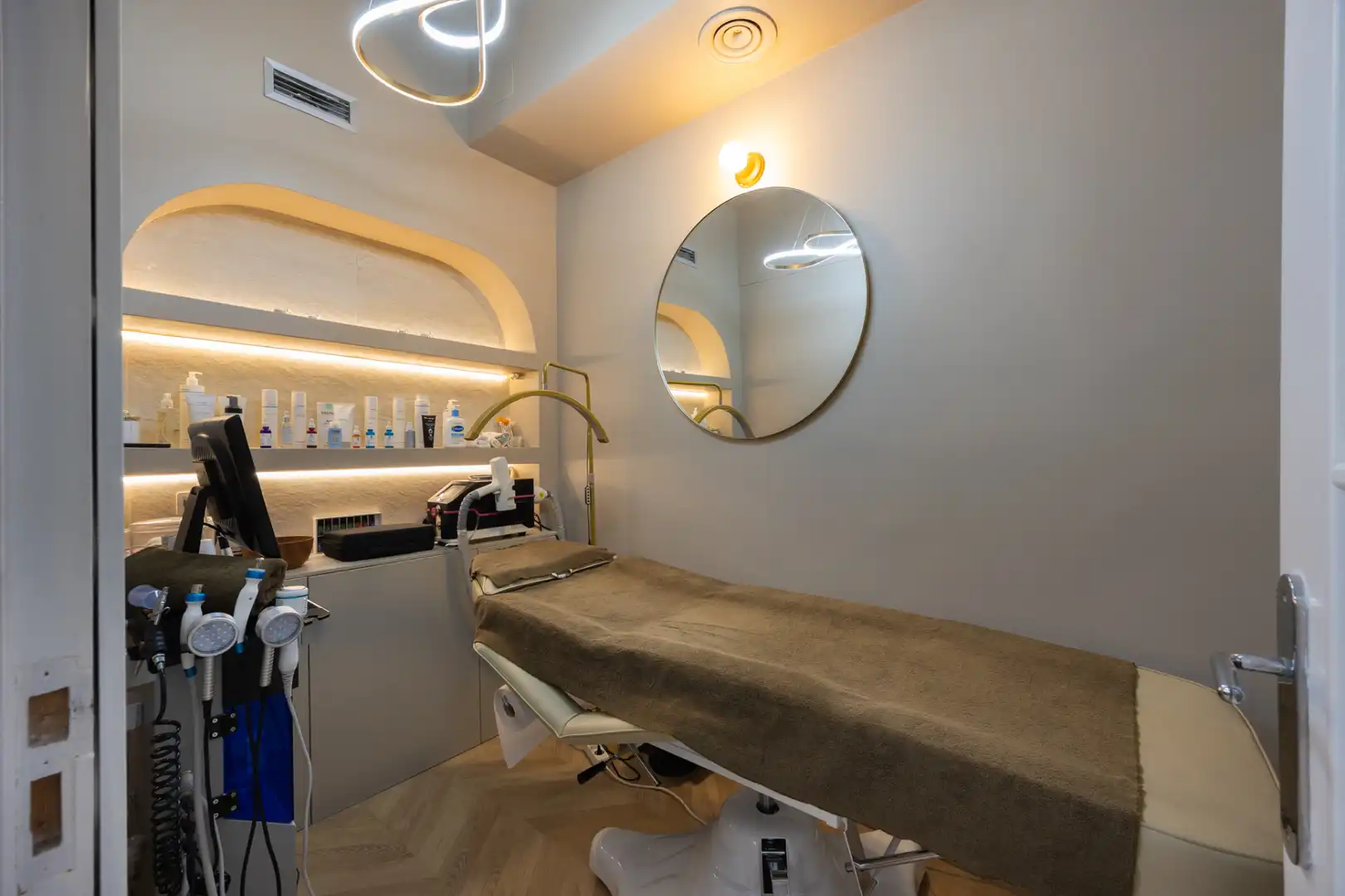 Habitación de Local en traspaso en Madrid con Aire acondicionado y Calefacción