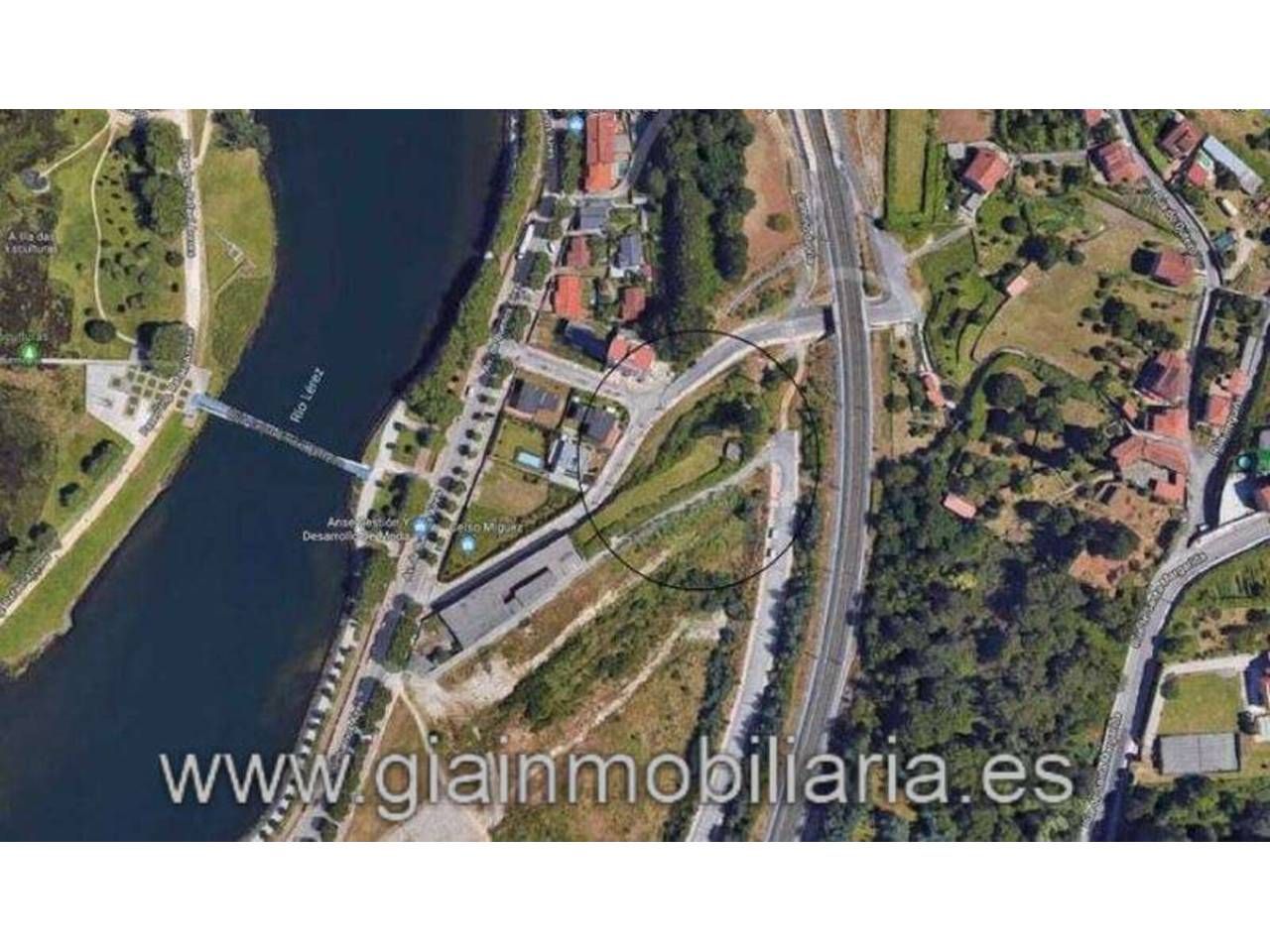 Industrial land for sale in Pontevedra Capital 