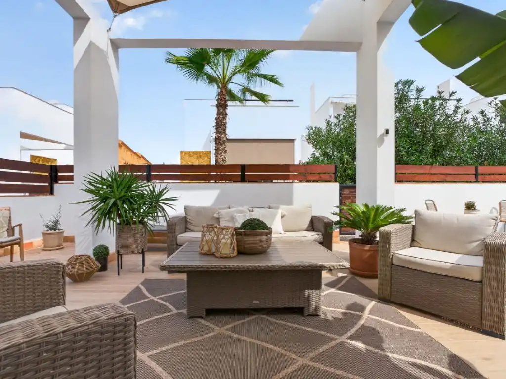 Casa en venta en Calle Gotzone Mora 1, imagen 2