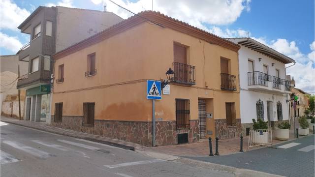 Casa-chalet en Venta en Camuñas