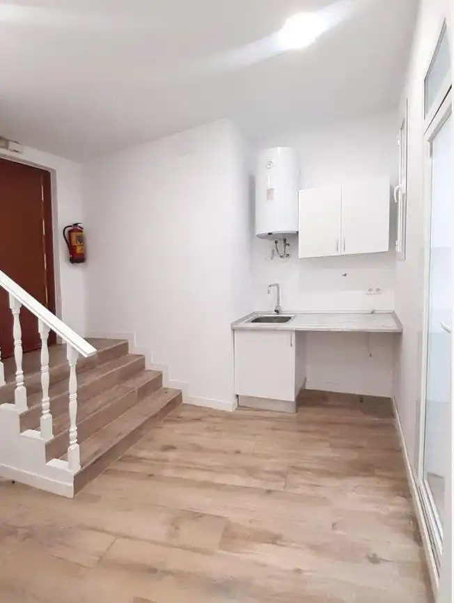 Baño de Local en venta en Madrid con Aire acondicionado