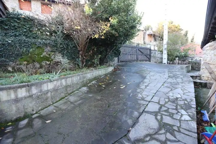 Vista exterior de Finca rústica en venda en Quirós amb Calefacció, Jardí privat i Terrassa