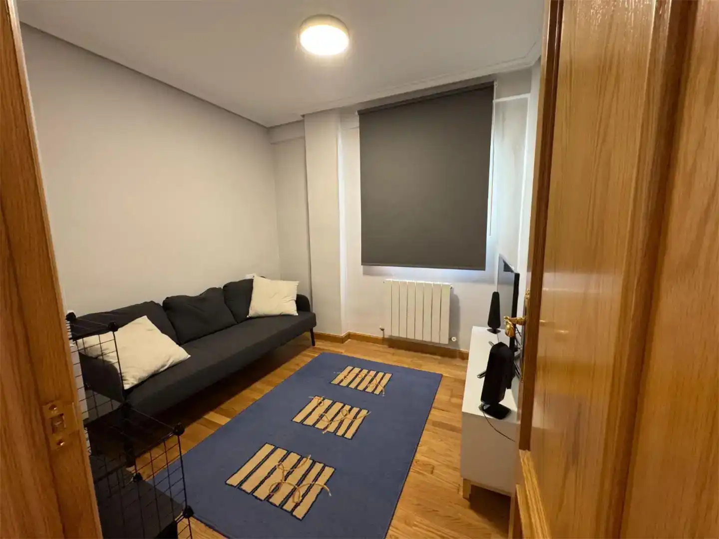 Sala de estar de Piso para compartir en  Logroño con Parquet y Amueblado