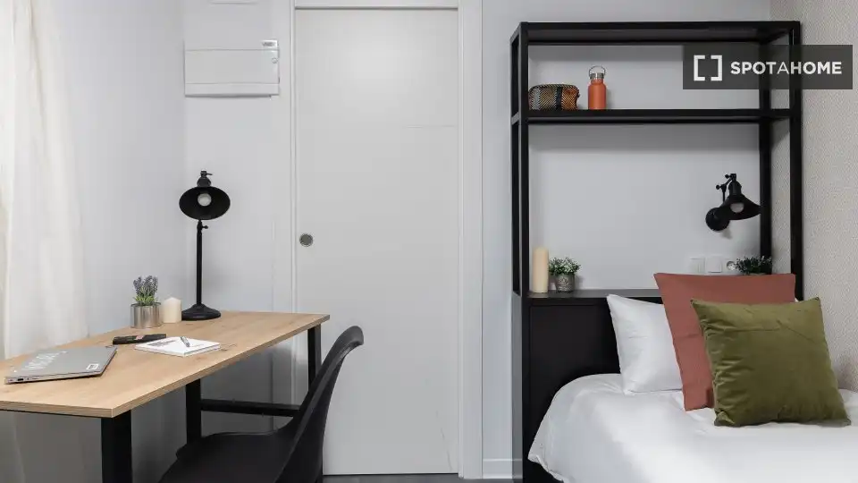 Zimmer in La Bega Baixa - Plaza Xúquer