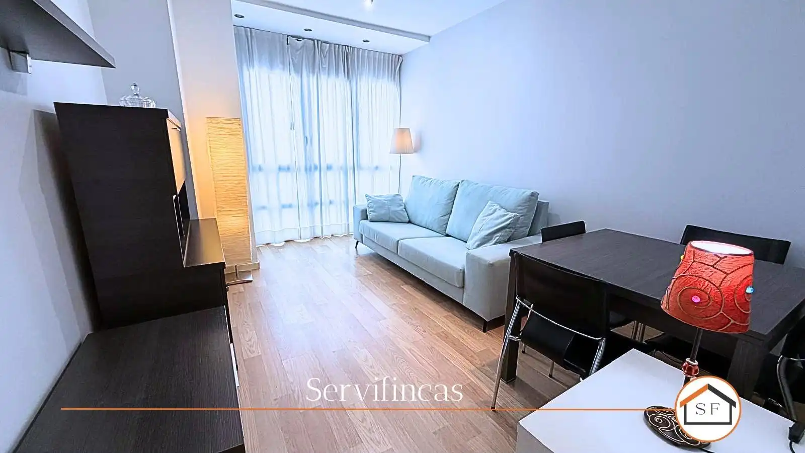 Sala de estar de Ático de alquiler en Madrid con Aire acondicionado, Calefacción y Jardín privado