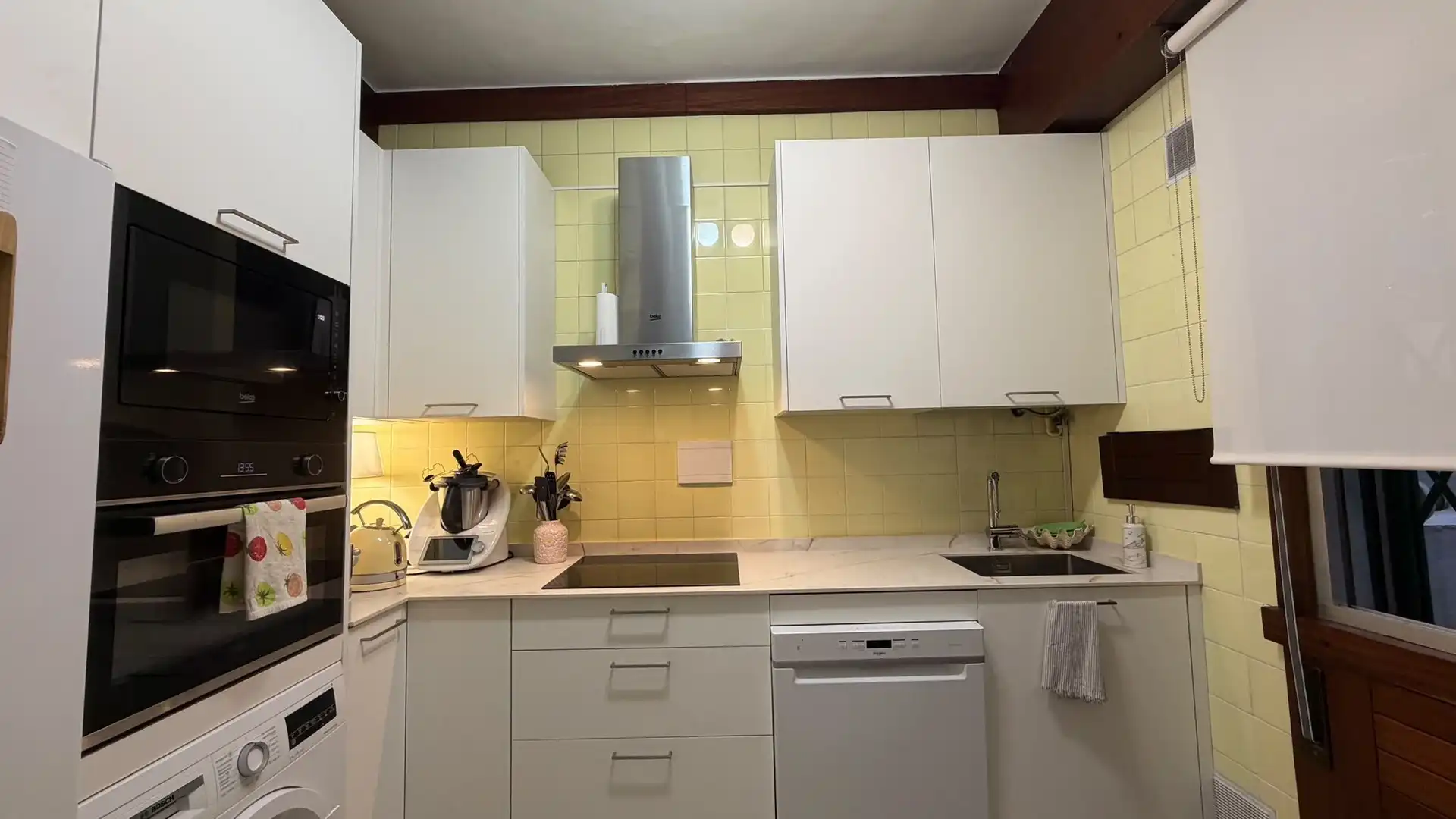Kitchen of Flat for sale in Indautxu