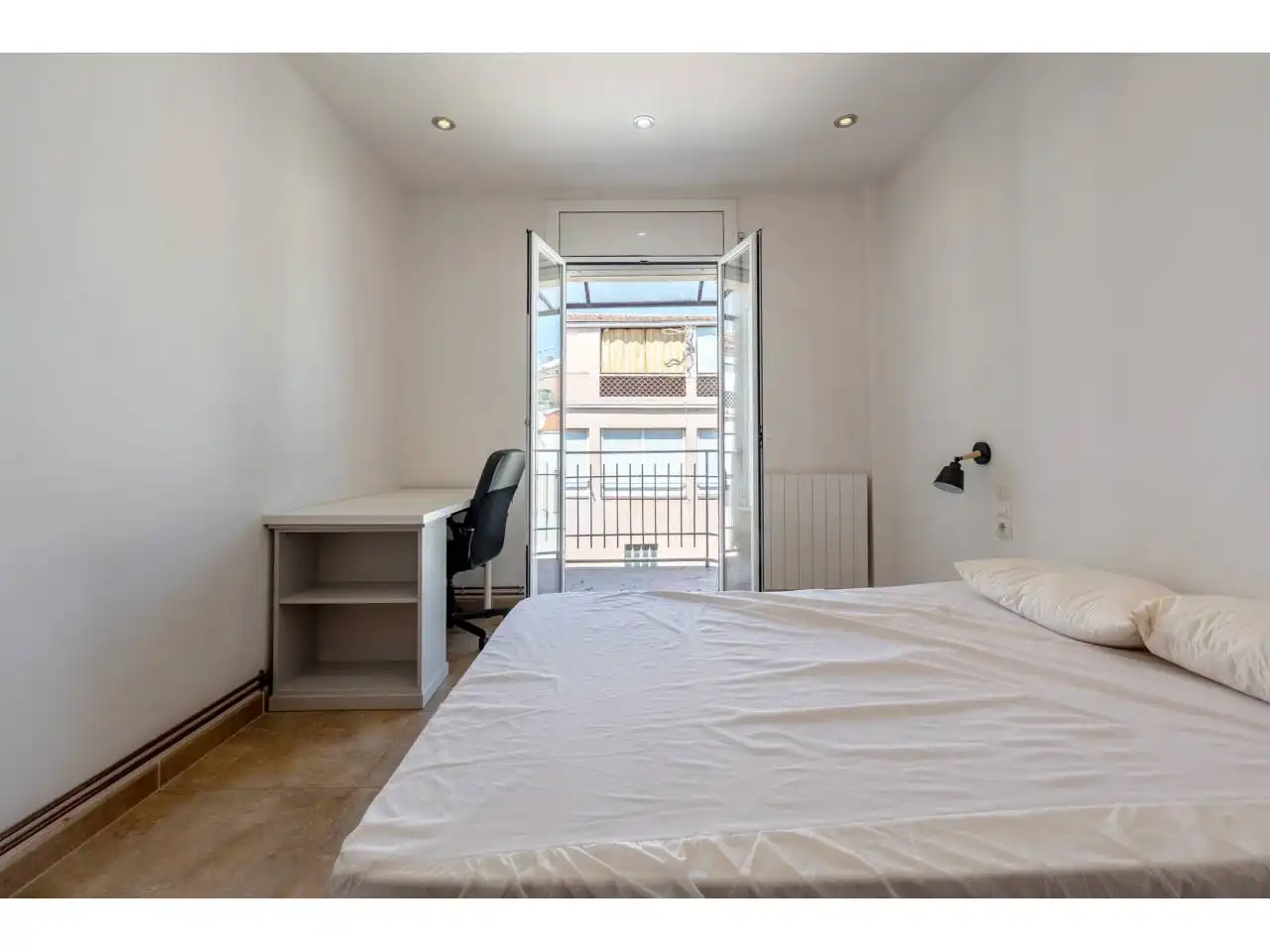 Schlafzimmer von Wohnung zum Verkauf in Manresa mit Klimaanlage, Heizung und Terrasse