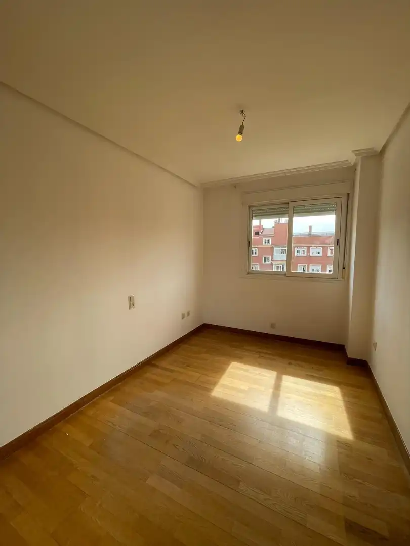 Ático con terraza en alquiler en Calle CERRO MINGUETE, imagen 32