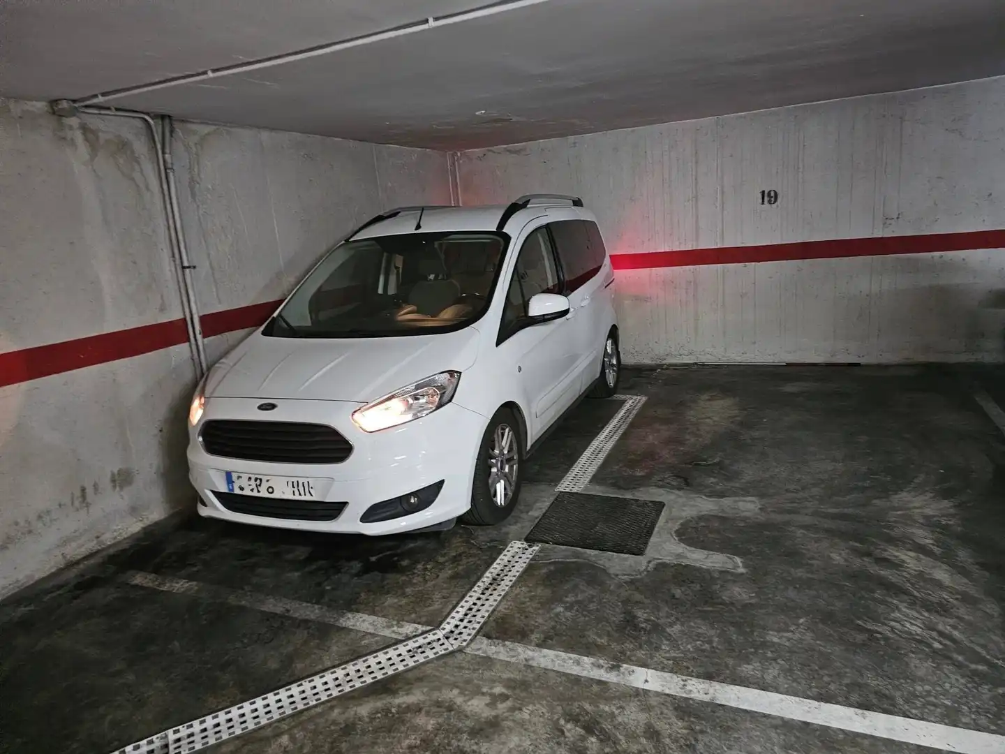 Parking de Piso en venta en Valencia con Trastero