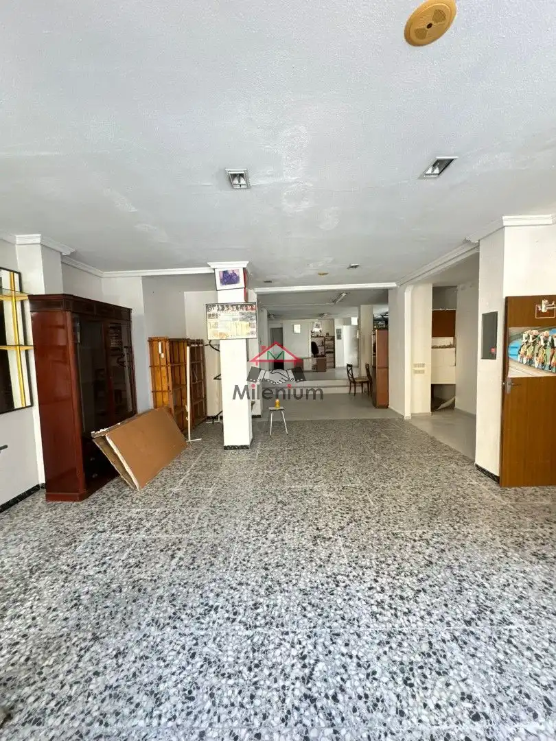 Local comercial en venta en Calle General Castaños, imagen 5