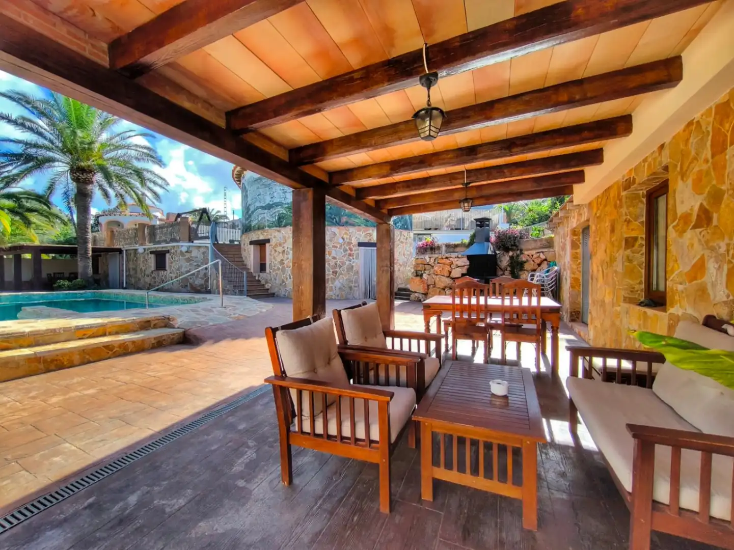 Villa avec piscine à vendre à El Montgó