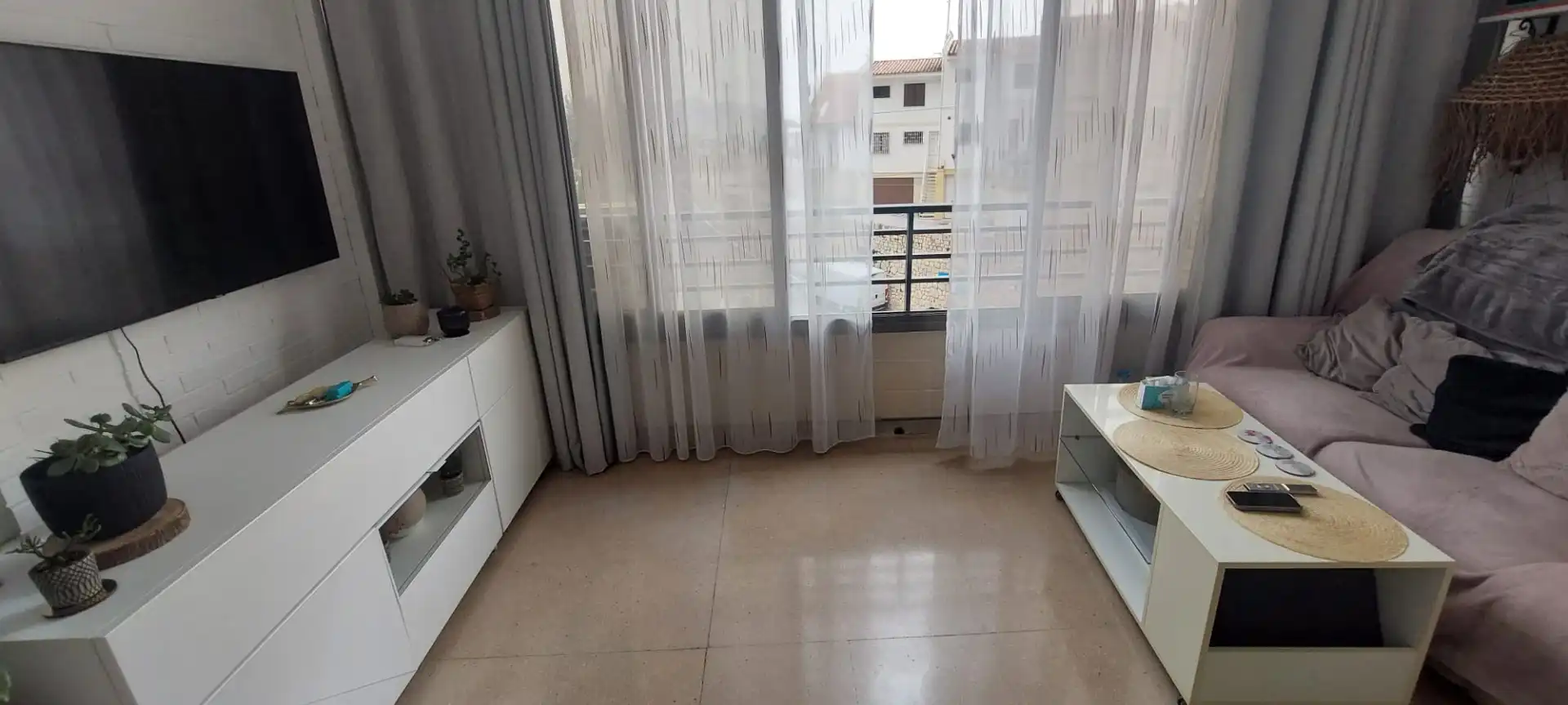 Schlafzimmer von Wohnung zum Verkauf in Benidorm mit Klimaanlage, Möbliert und Waschmaschine
