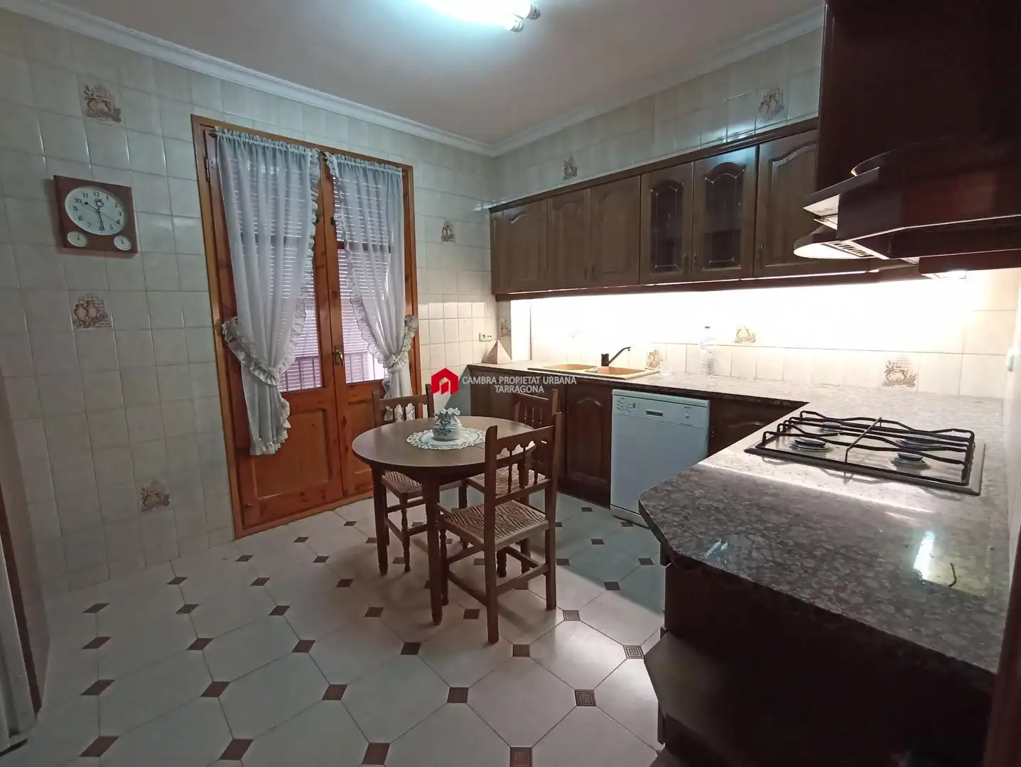 Kitchen of Houses for sale in Tortosa  with Air Conditioner, Heating and Terrace