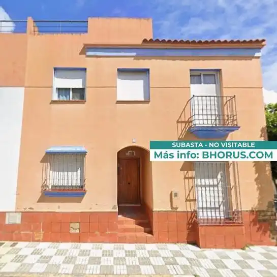 Vista exterior de Casa o xalet en venda en Bormujos amb Jardí privat