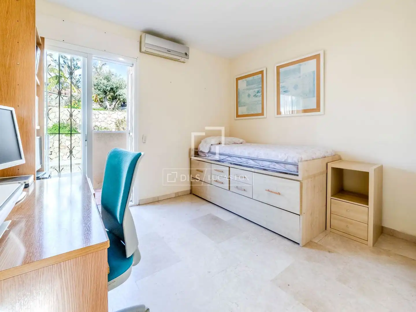 Villa mit Pool zum Verkauf in Vallpineda - Santa Bárbara, imagen 23