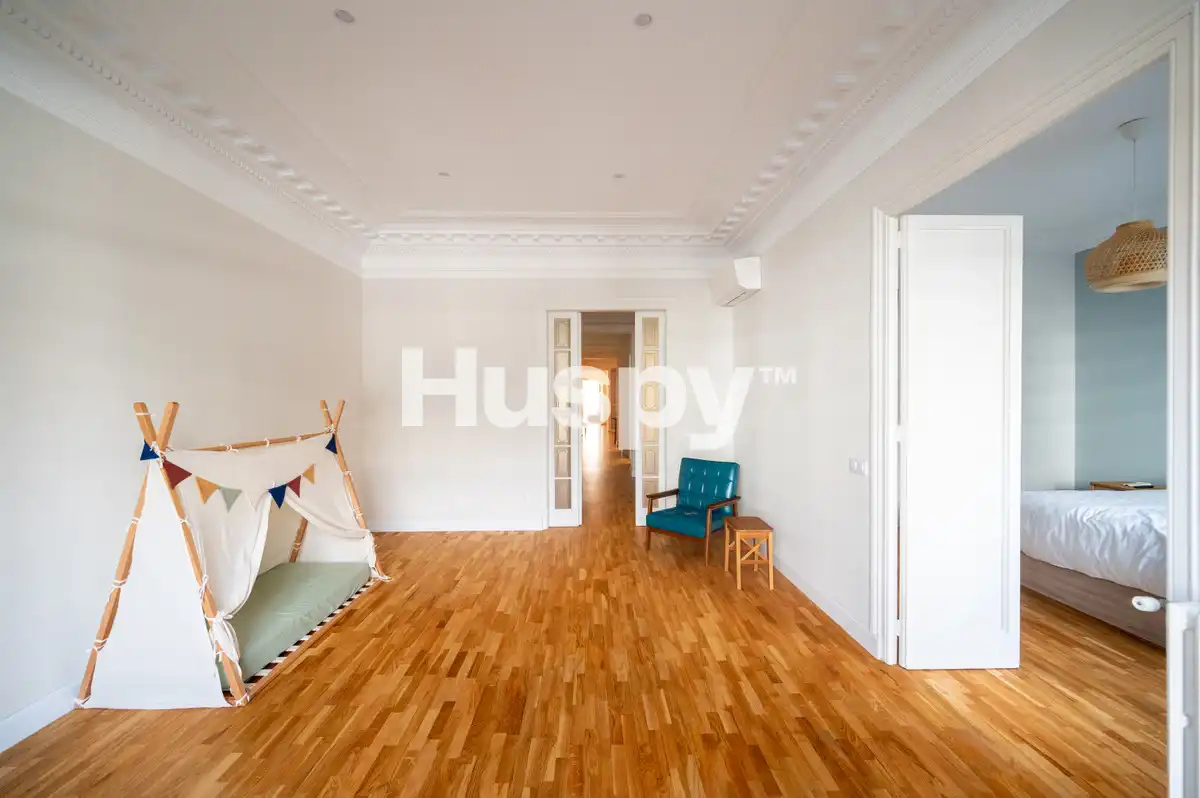 Living room of Flat for rent in Barcelona  with Air Conditioner, Heating and Furnished